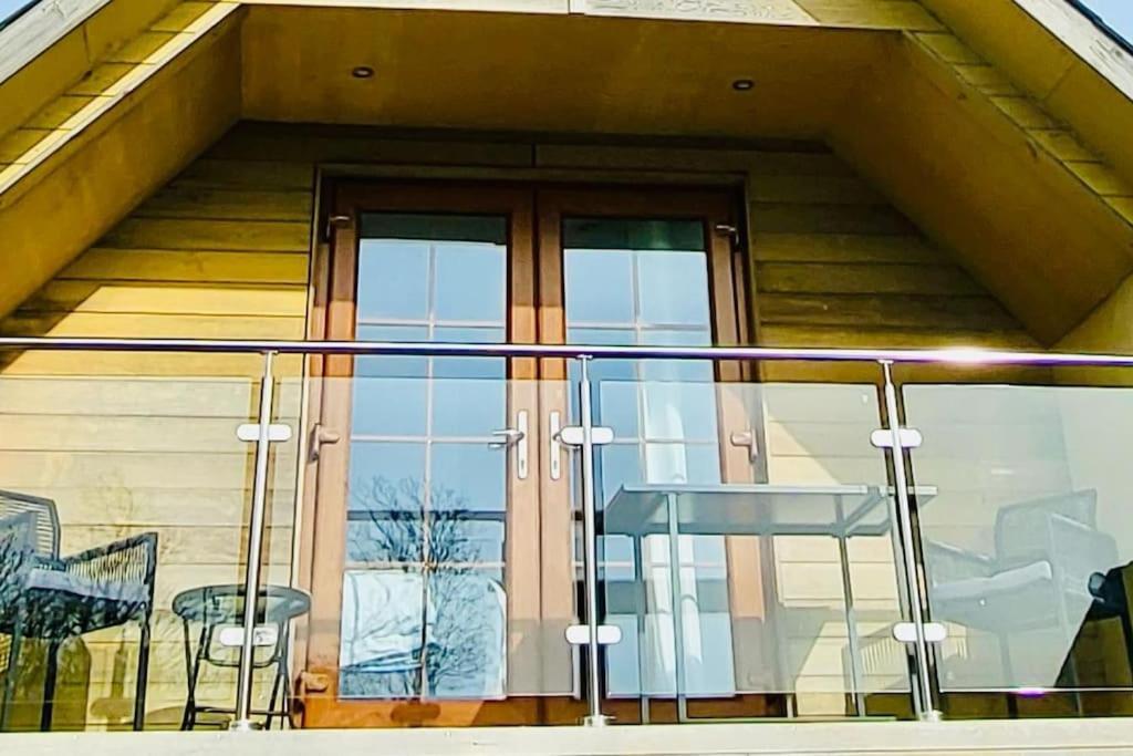 Artro Lodge Luxury 3 Bedroom, 3 Bathroom & Hot Tub Llanbedr  Eksteriør billede