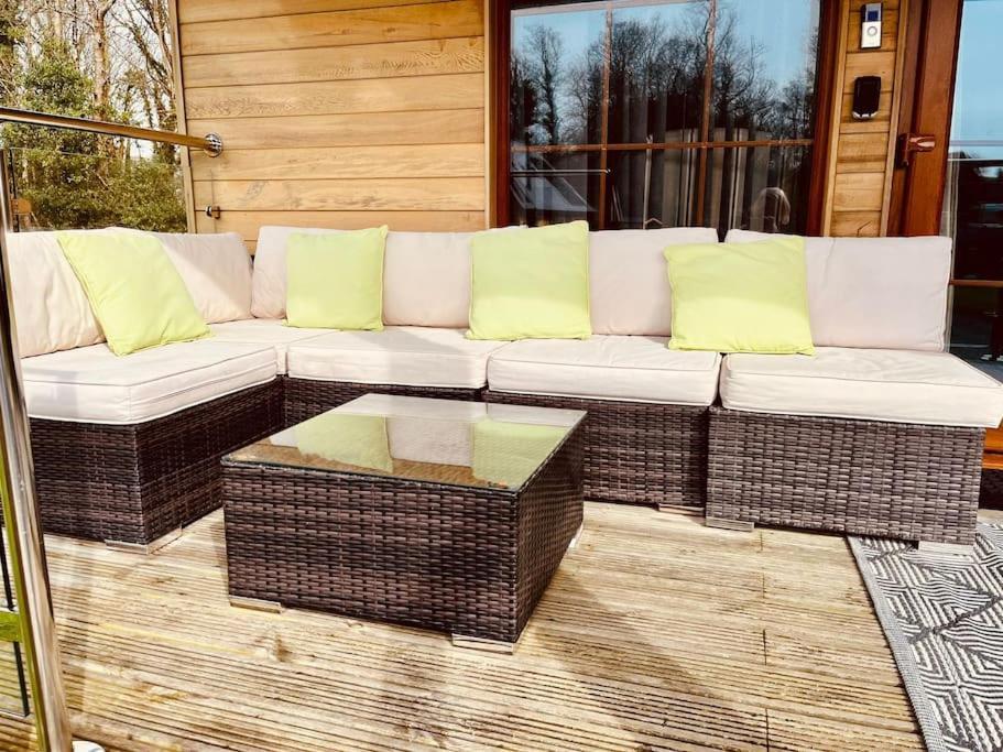 Artro Lodge Luxury 3 Bedroom, 3 Bathroom & Hot Tub Llanbedr  Eksteriør billede
