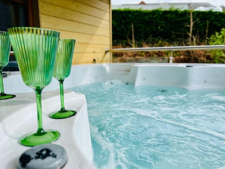 Artro Lodge Luxury 3 Bedroom, 3 Bathroom & Hot Tub Llanbedr  Eksteriør billede